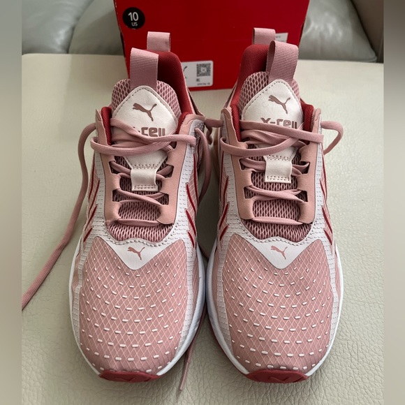 NWB - Puma X-Cell Action Women’s Lace Up Sneakers - Women US Size 10 - Picture 2 of 10